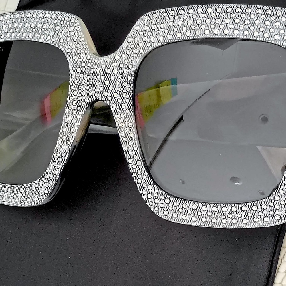Rare HOT Gucci "GRAY COLOR" Swarovski Rhinestones Square Sunglasses GG0048/S - Picture 7 of 16